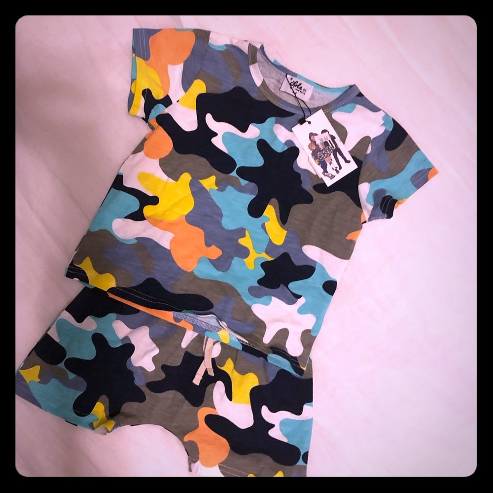 Boys Colorful Camo Outfit